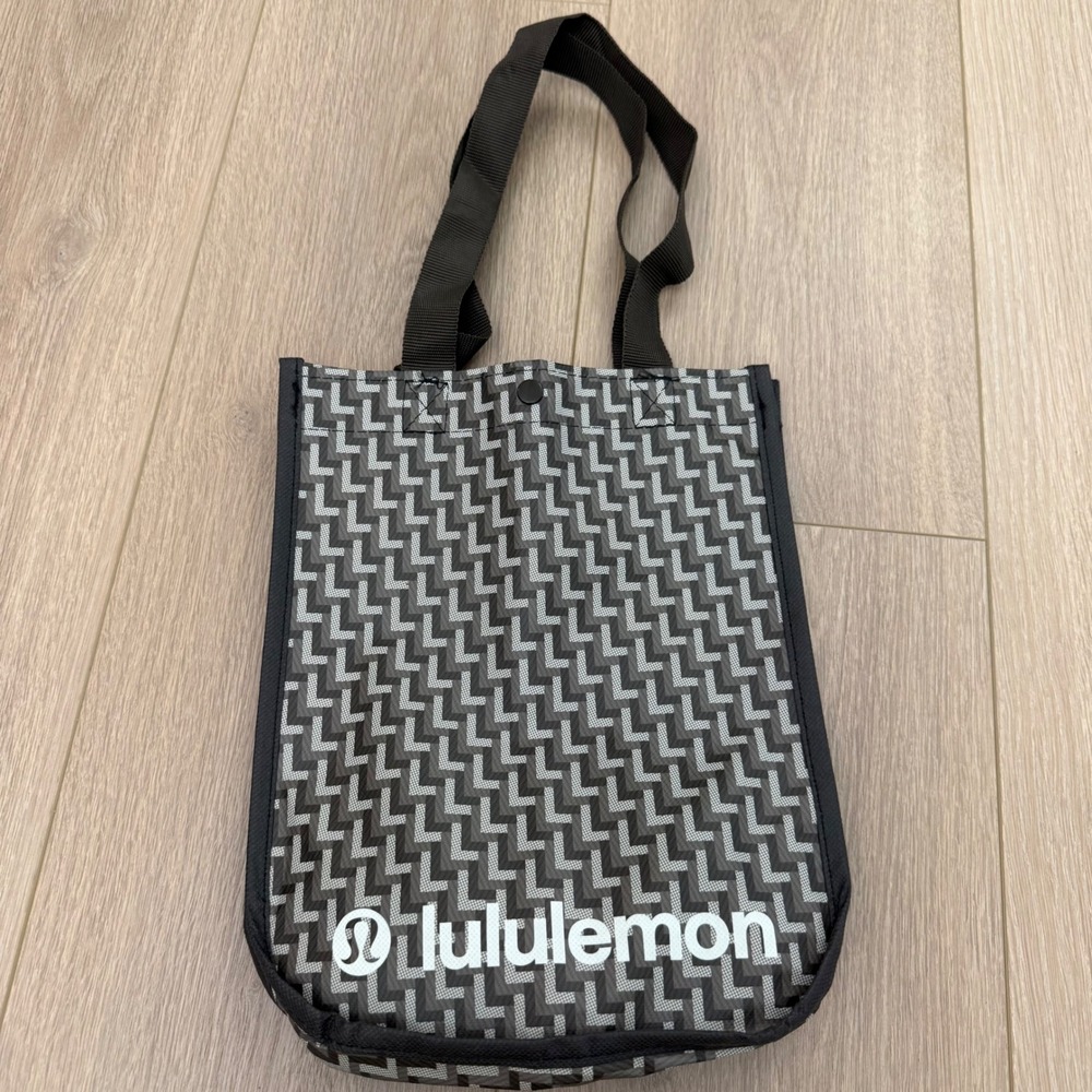 Lululemon Smal Reusable Tote Bag Black Grey Geometric Monogram Logo Shopping Bag